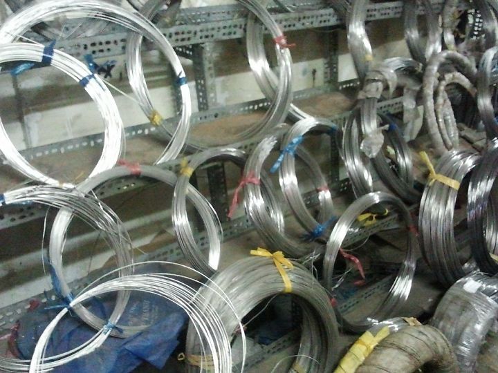 Huong dan nhap khau thep lo xo