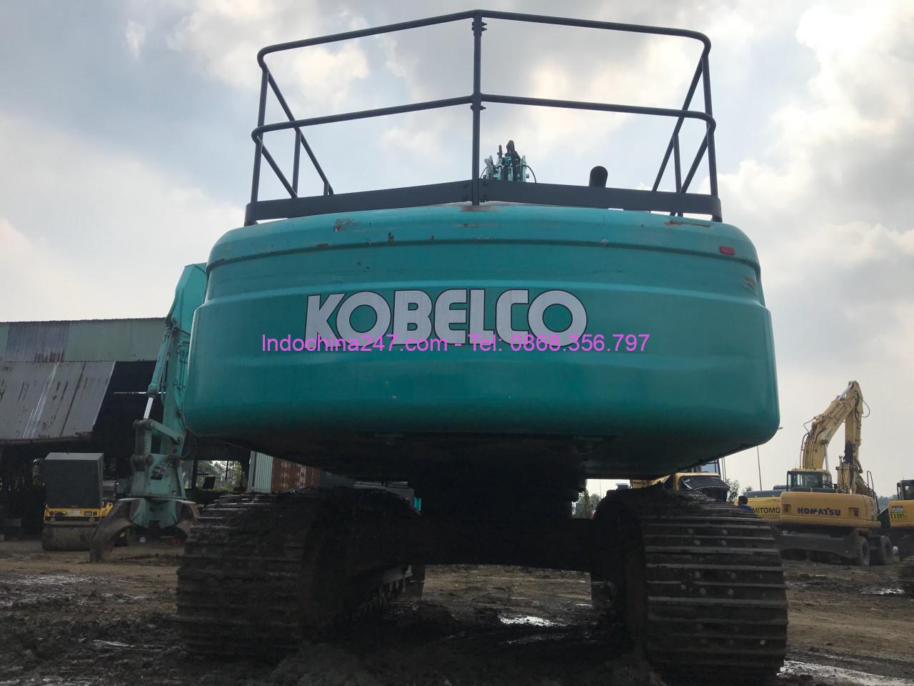 Dịch vụ vận chuyển máy ủi máy xúc bánh xích từ Nhật về Việt Nam