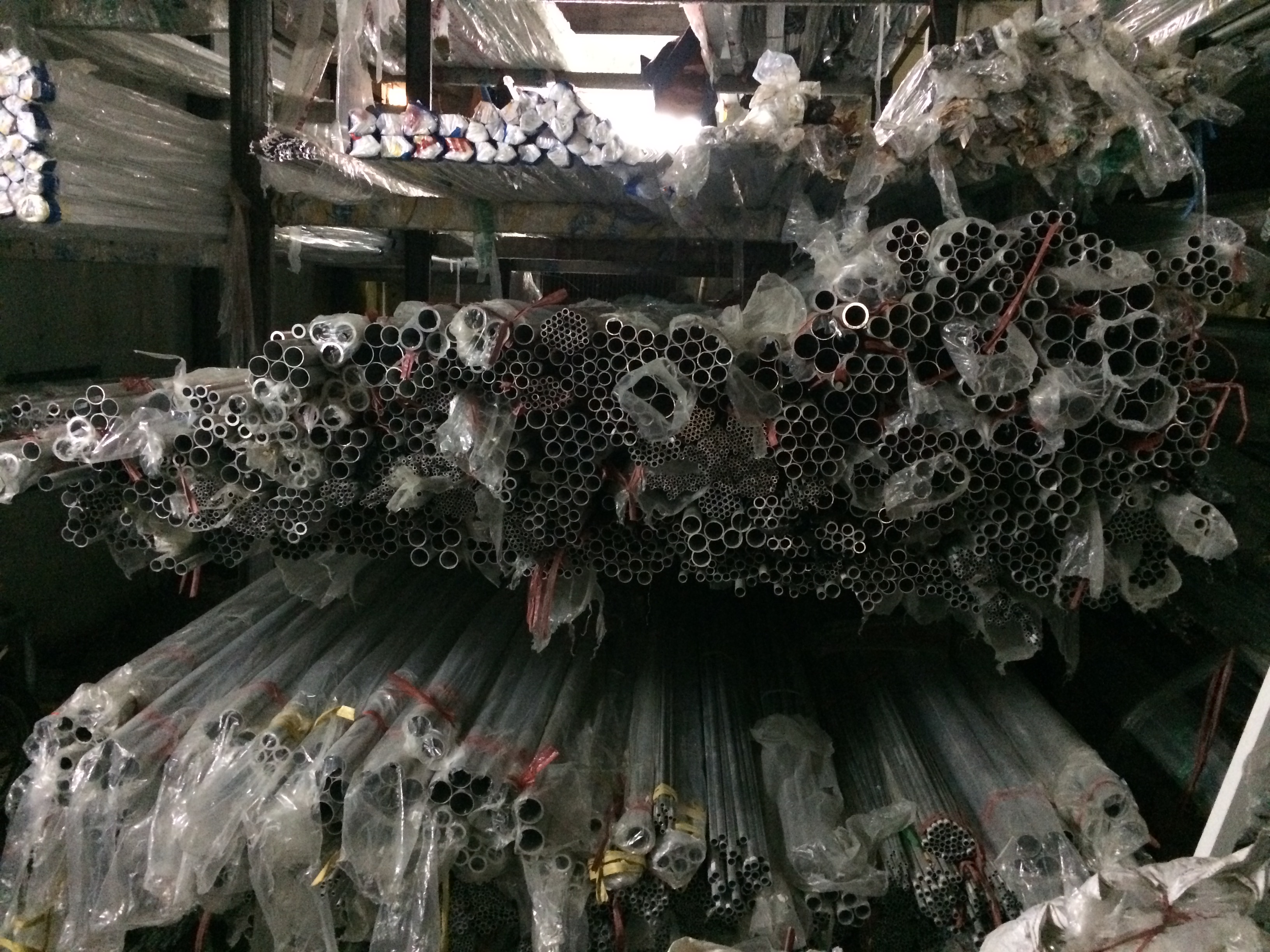 Thu tuc nhap khau nhom ong