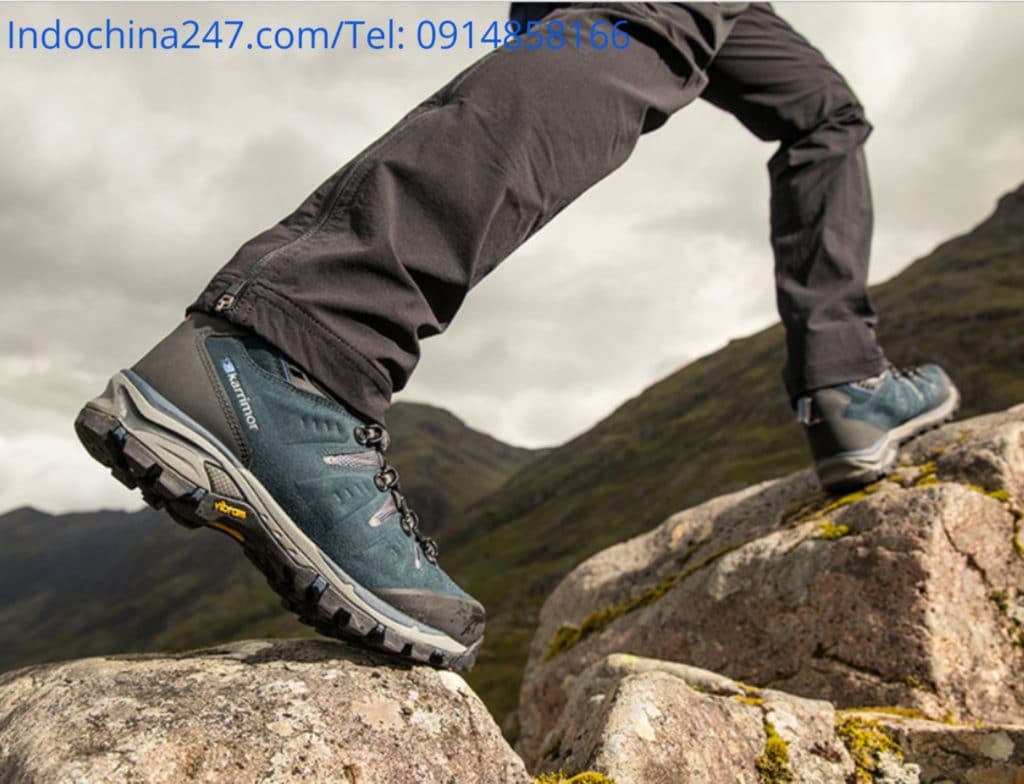 Dịch vụ đặt hàng vận chuyển ship gửi quần áo thể thao từ Anh giá rẻ