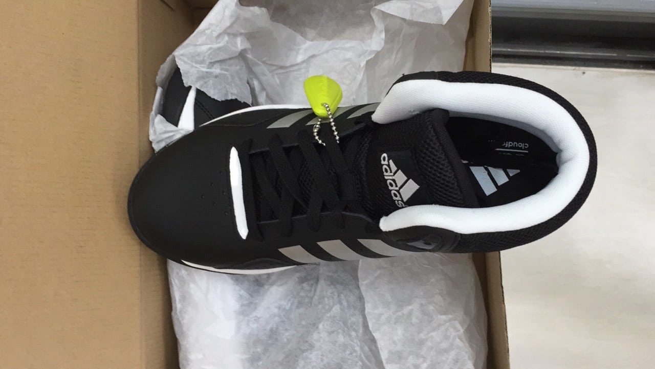 Nhận order giày adidas từ amazon