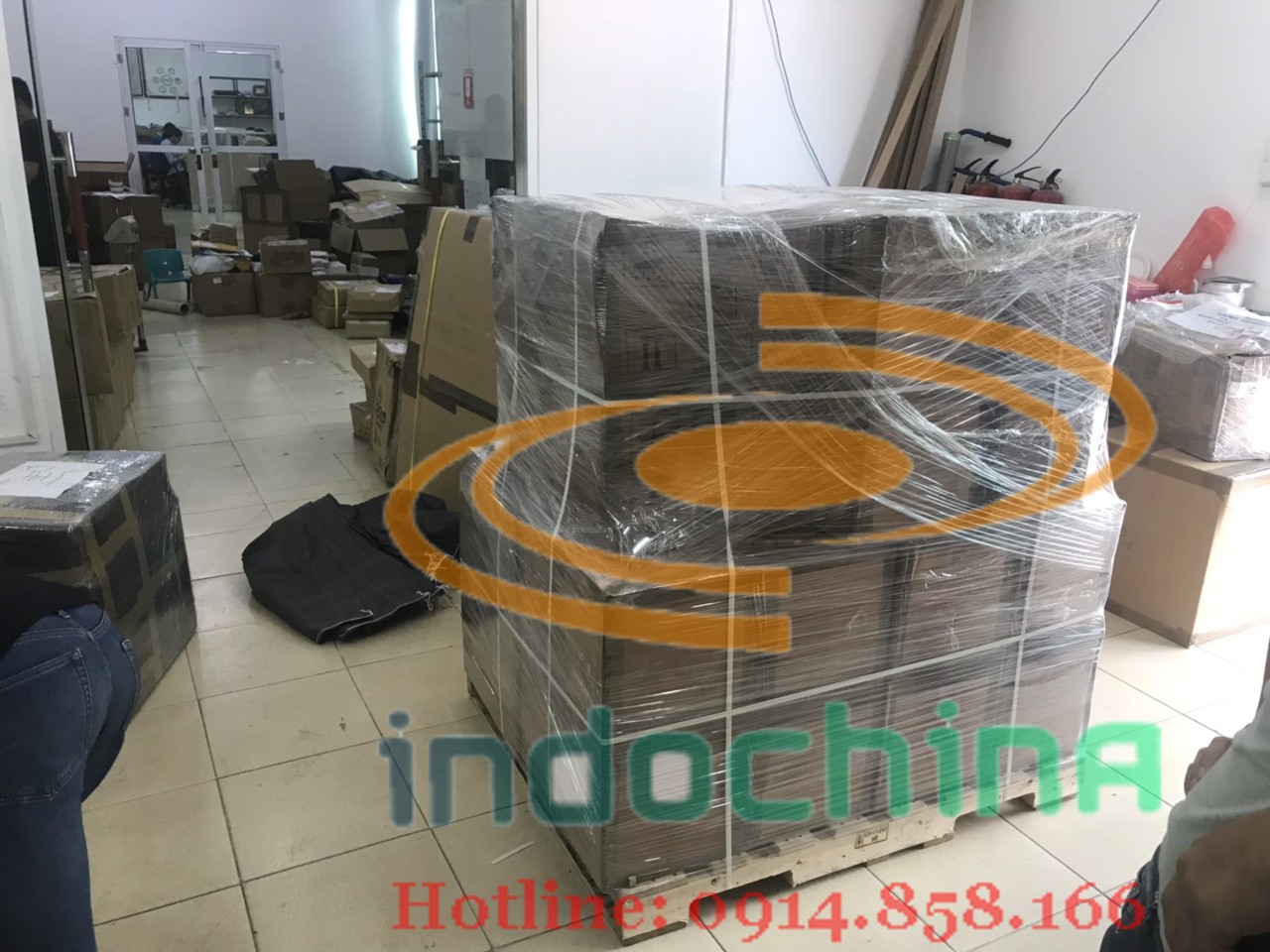 Vận chuyển xách tay giá tốt và chuyên nghiệp từ Đức và Anh