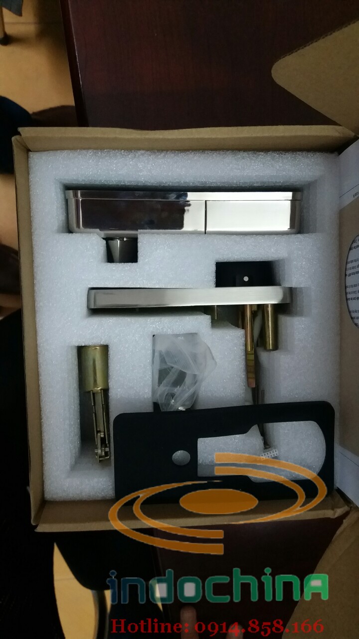 Vận chuyển hàng xách tay Collagen từ Úc