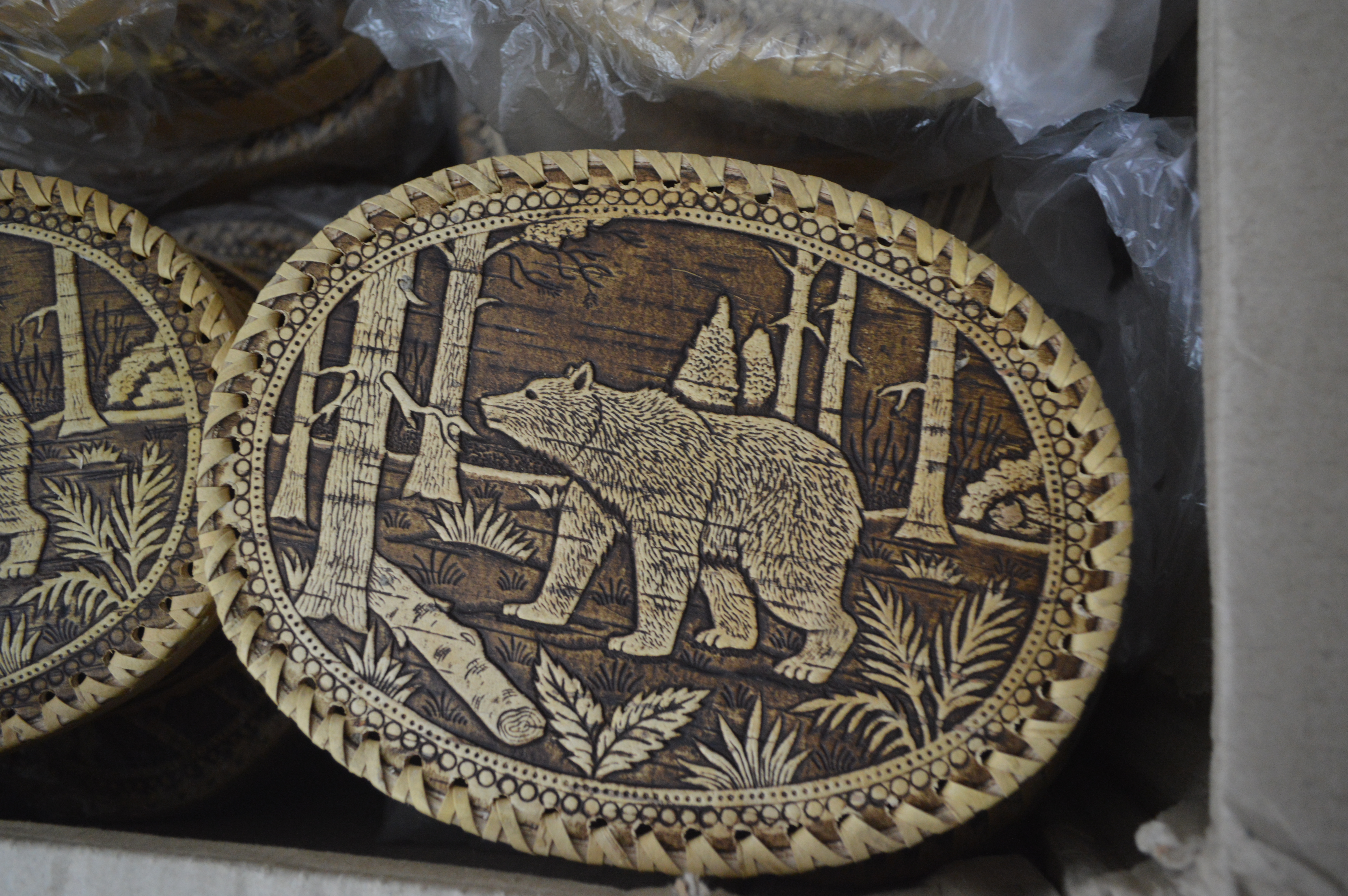 Nhận vận chuyển hàng xách tay từ Nga về Việt Nam